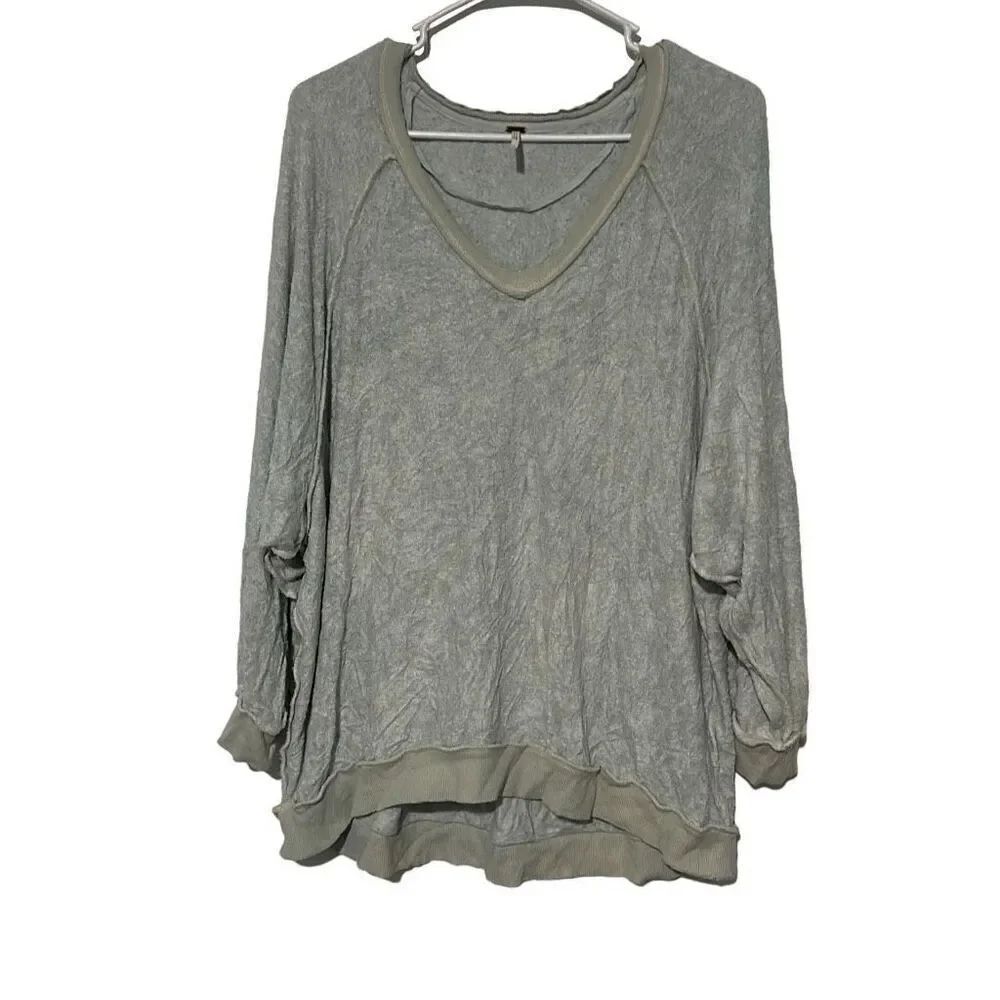 Women’s Free People Light Blue Pull Over Sweater Size XS